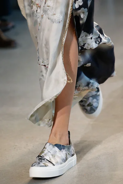 Look 42
